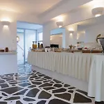 Maryo Village Hotel Naousa