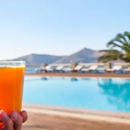 Maryo Village Hotel Naousa (Paros)