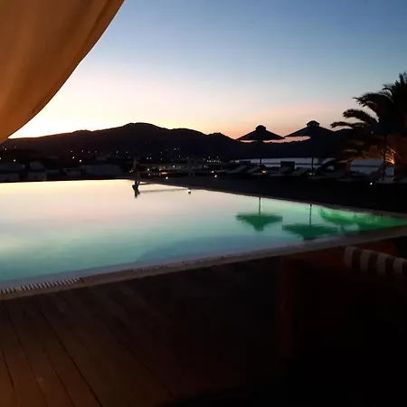 Maryo Village Hotel Naousa (Paros)
