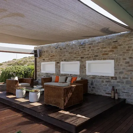 Maryo Village מלון נאוסה