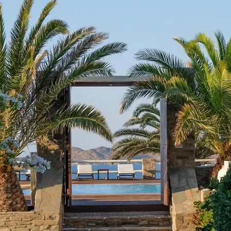 Maryo Village מלון 4*