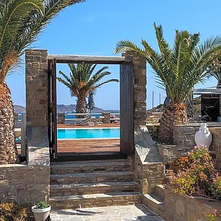 Maryo Village Otel 4*