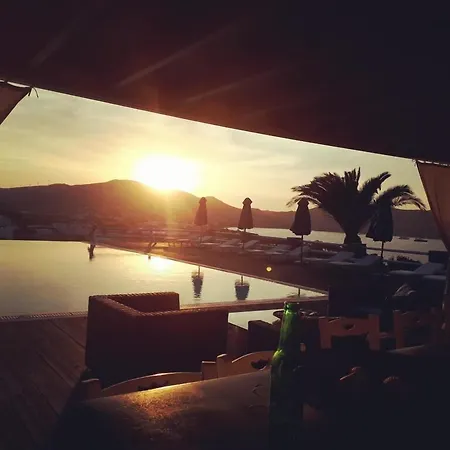Hotel Maryo Village