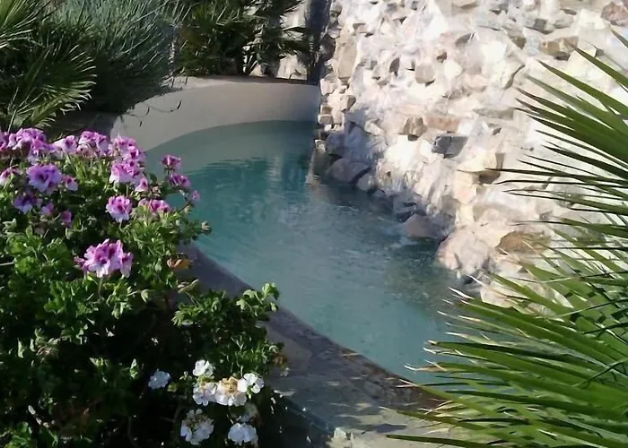 Maryo Village Naoussa